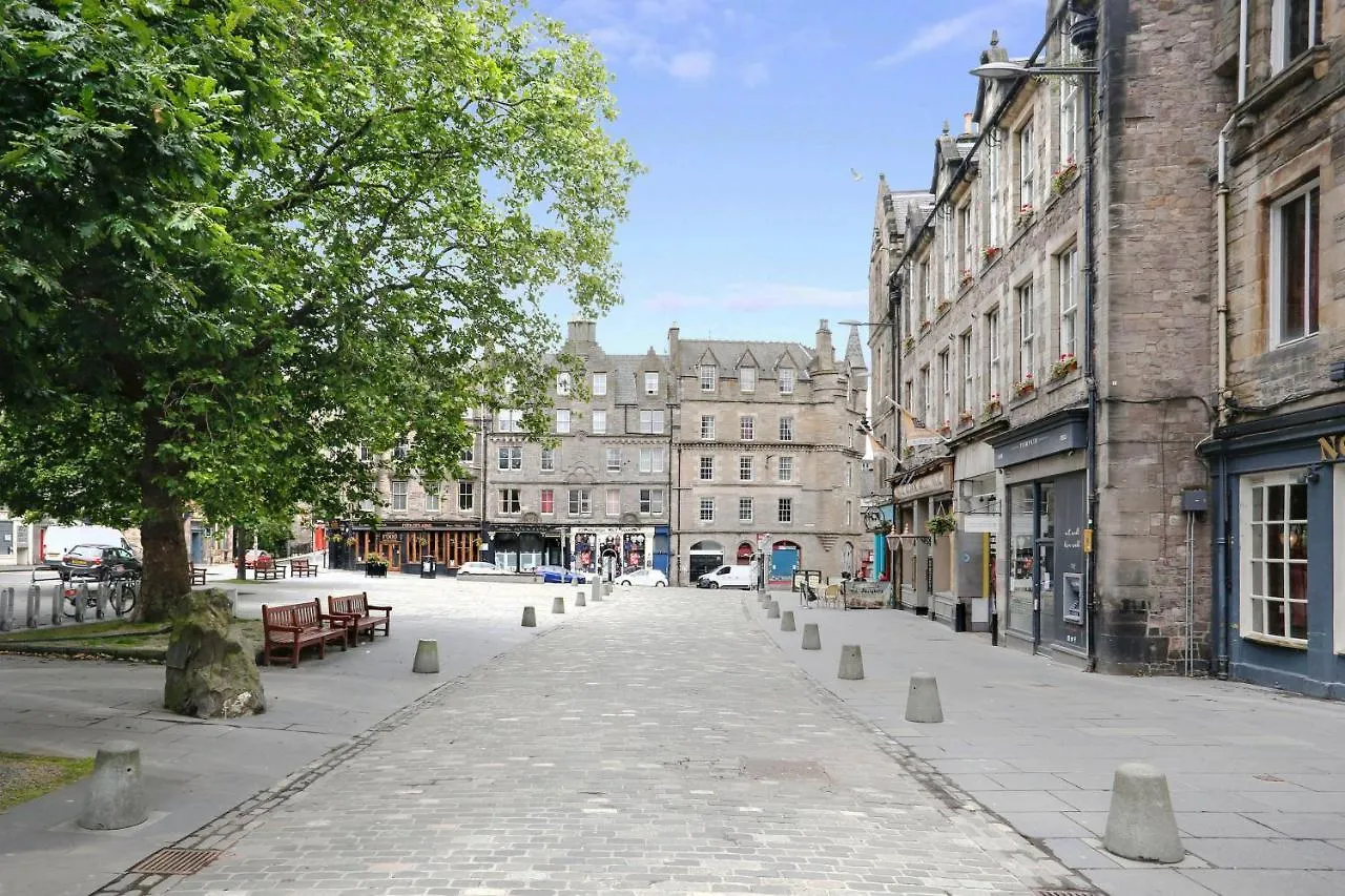 Joivy Lovely Flat In The Heart Of Edinburgh